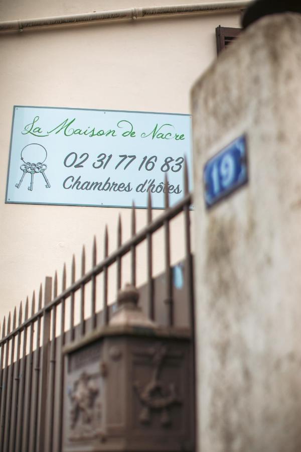La Maison De Nacre Douvres-la-Délivrande エクステリア 写真